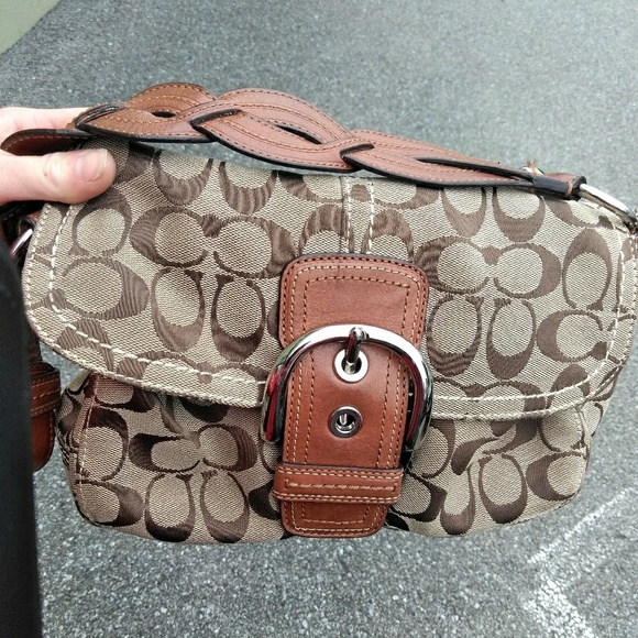 Coach Handbags - Coach purse Coach Handbags - Coach purse